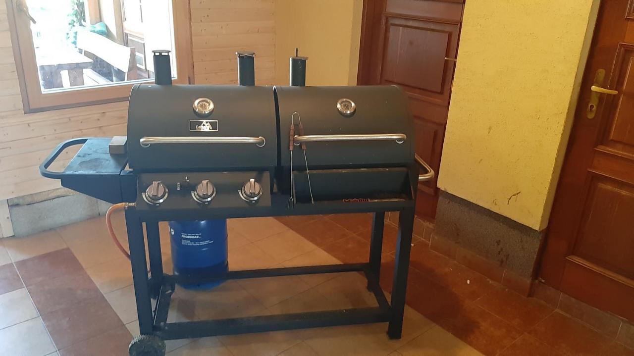 Penzion Pri Studnicke Omastina المظهر الخارجي الصورة