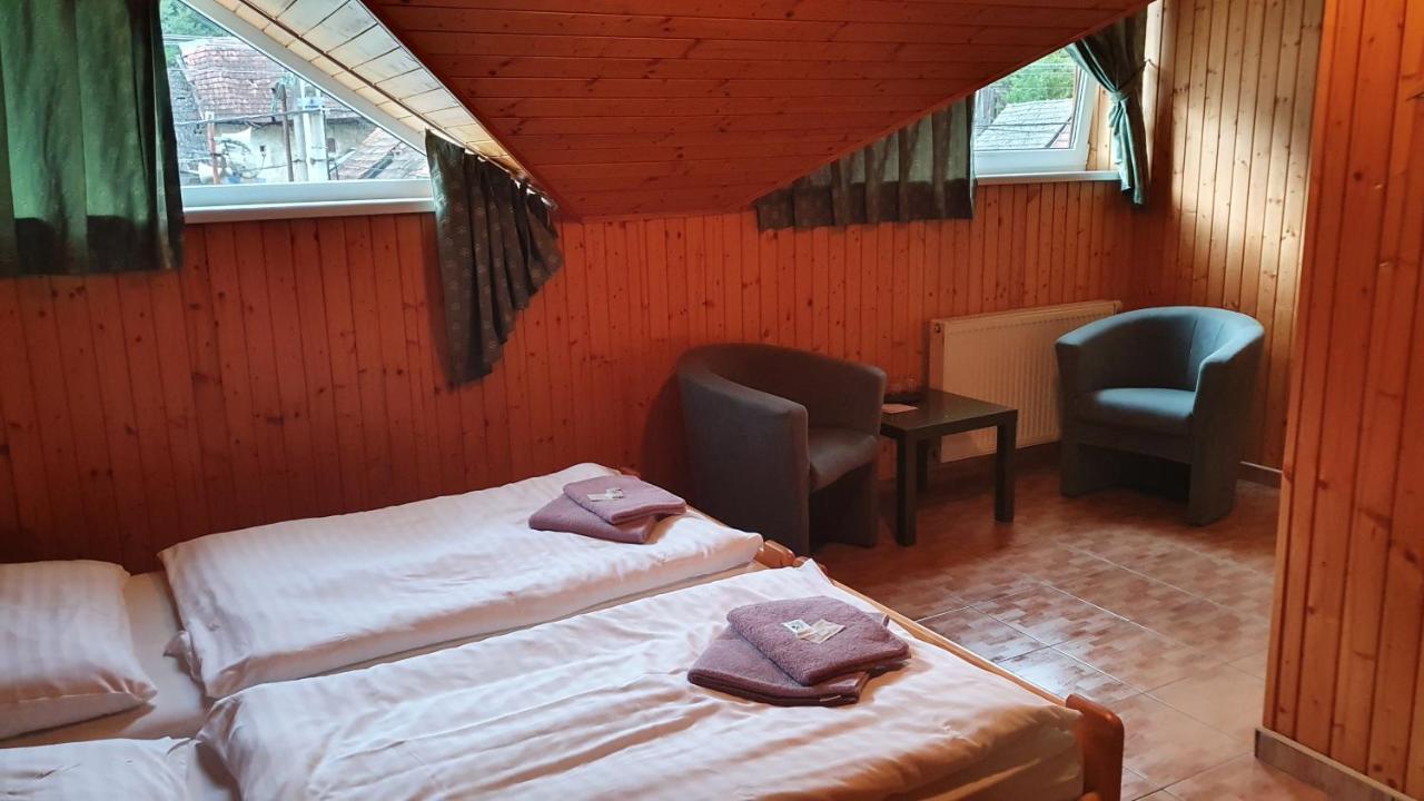 Penzion Pri Studnicke Omastina المظهر الخارجي الصورة